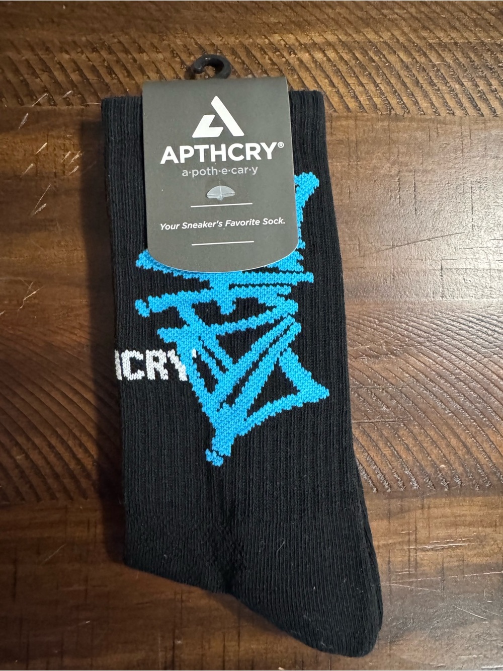 APTHCRY Men's Black & Blue Sneaker Socks